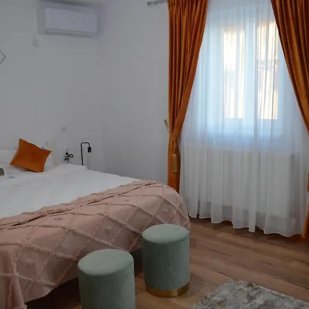 Agropensiune Caban בית הארחה 3*